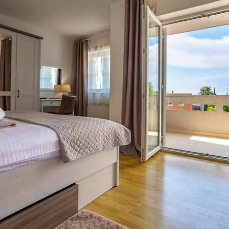 Apartment Demo Malinska Luaran gambar