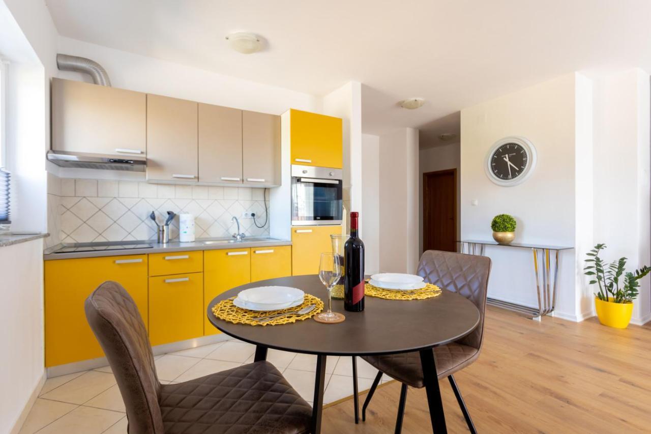 Apartment Demo Malinska Luaran gambar