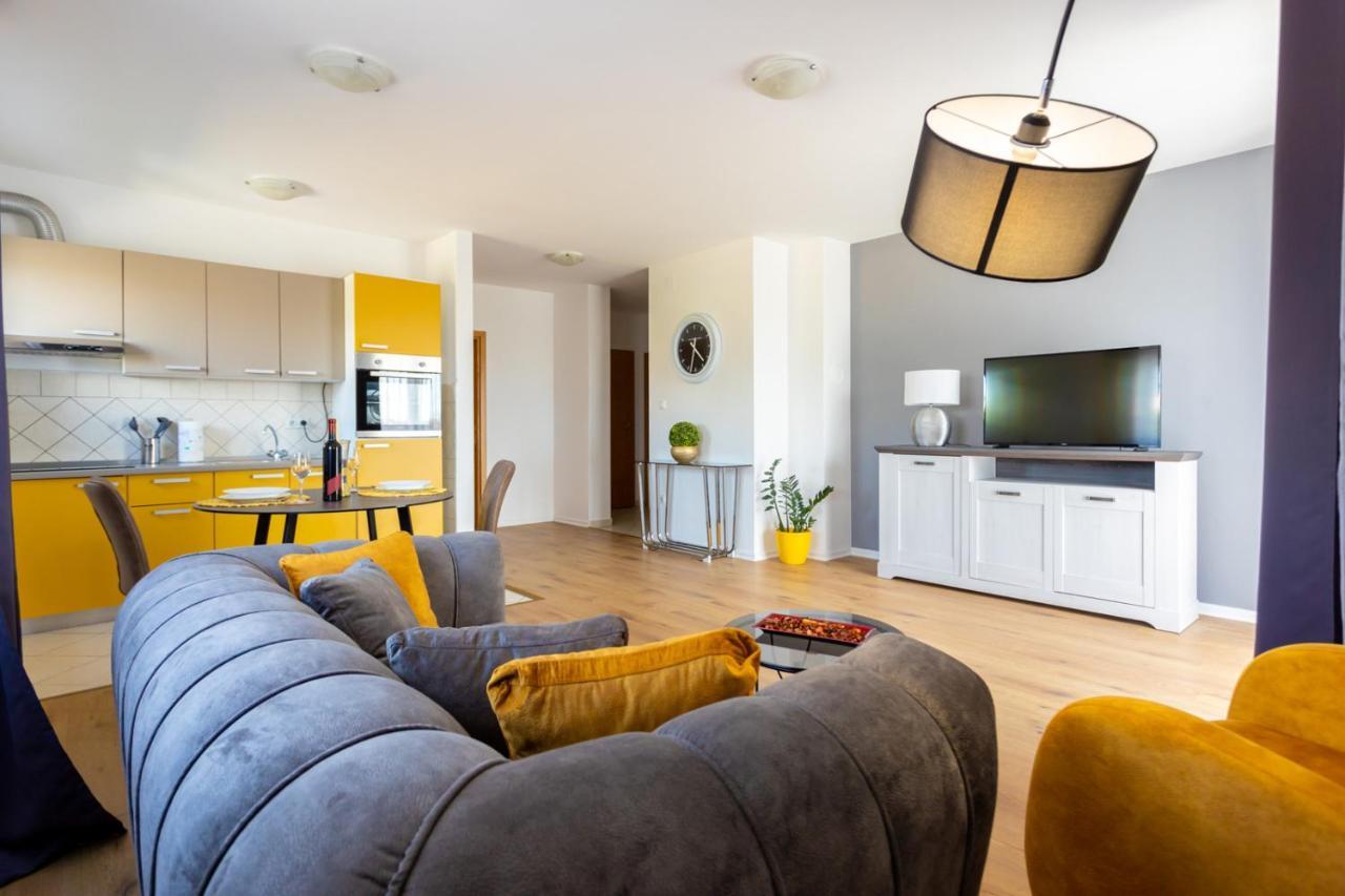 Apartment Demo Malinska Luaran gambar